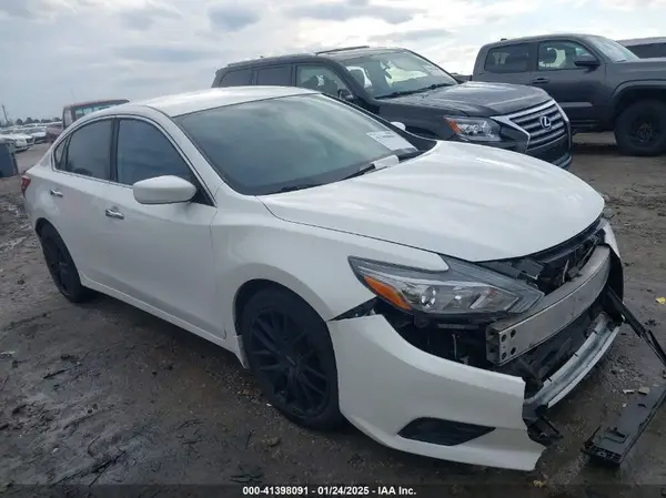 1N4AL3AP9GC182188 2016 NISSAN ALTIMA - Image 1