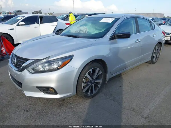 1N4AL3AP9GC183003 2016 NISSAN ALTIMA - Image 2
