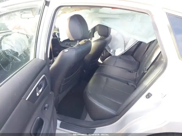 1N4AL3AP9GC183003 2016 NISSAN ALTIMA - Image 8