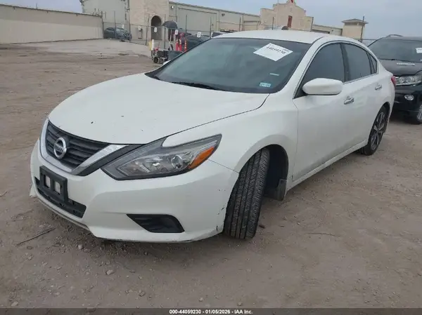 1N4AL3AP9GC184393 2016 NISSAN ALTIMA - Image 2