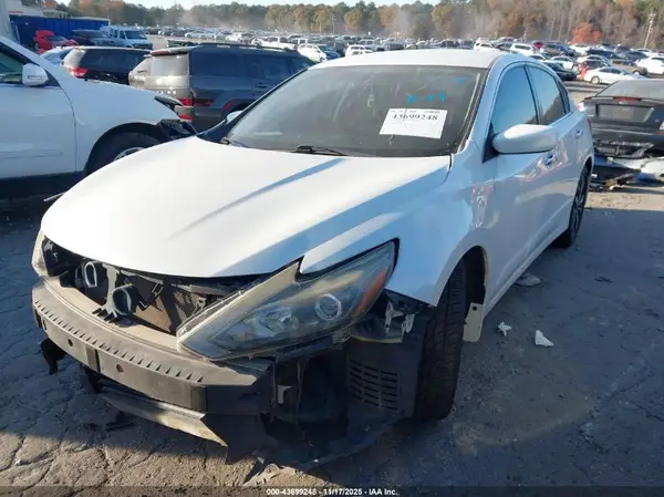 1N4AL3AP9GC189044 2016 NISSAN ALTIMA - Image 2