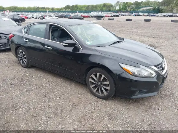 1N4AL3AP9GC189559 2016 NISSAN ALTIMA - Image 1