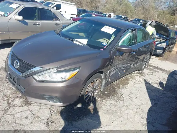 1N4AL3AP9GC198813 2016 NISSAN ALTIMA - Image 2