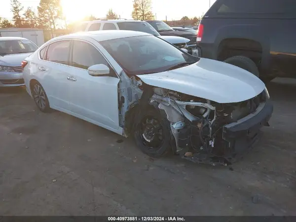 1N4AL3AP9GC200513 2016 NISSAN ALTIMA - Image 1