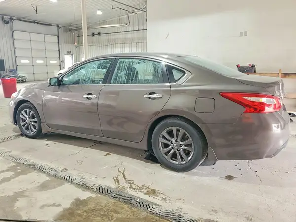1N4AL3AP9GC202570 2016 NISSAN ALTIMA - Image 2