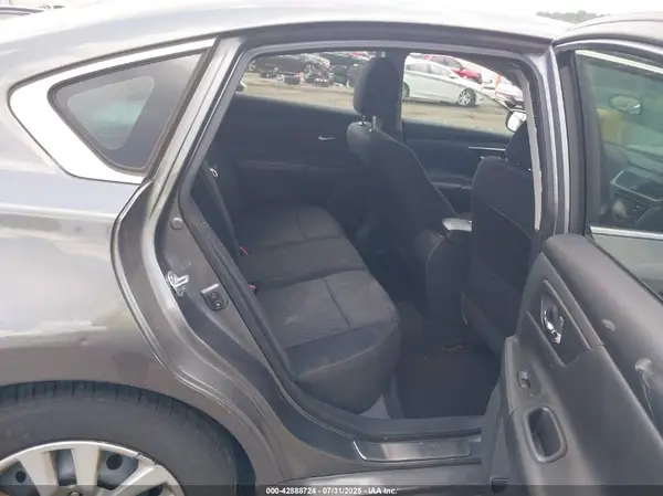 1N4AL3AP9GC203170 2016 NISSAN ALTIMA - Image 8
