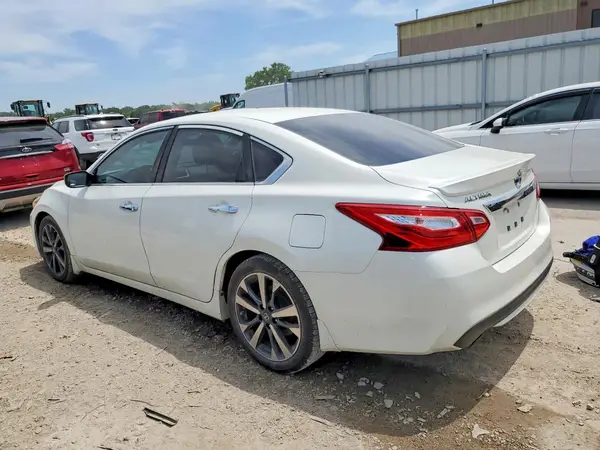 1N4AL3AP9GC206408 2016 NISSAN ALTIMA - Image 2