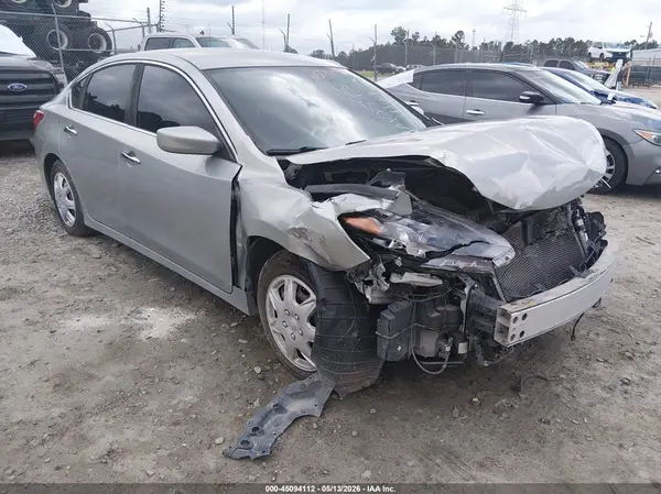 1N4AL3AP9GC212595 2016 NISSAN ALTIMA - Image 1