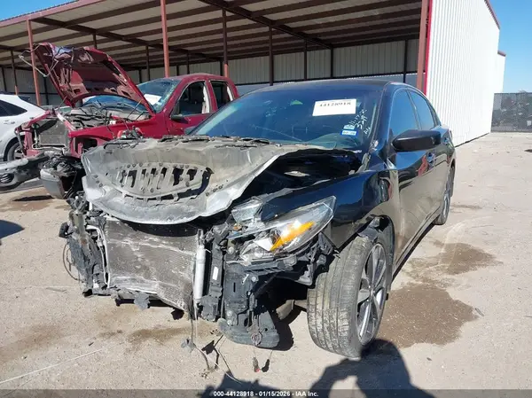 1N4AL3AP9GC214783 2016 NISSAN ALTIMA - Image 2