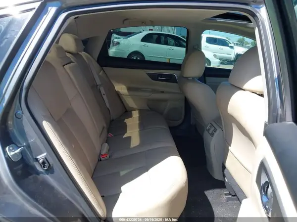 1N4AL3AP9GC215013 2016 NISSAN ALTIMA - Image 8