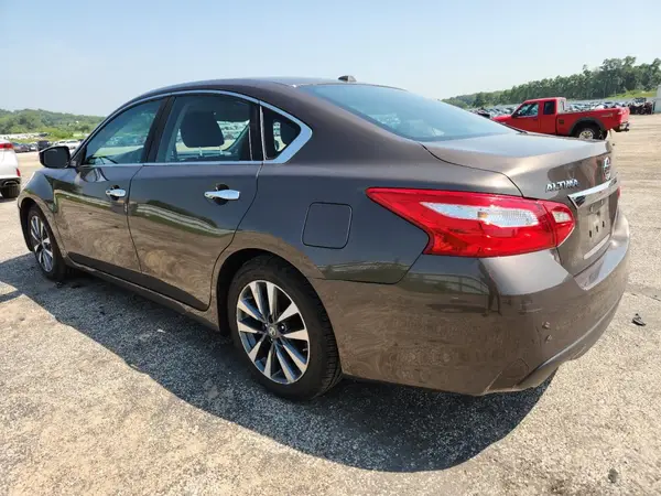 1N4AL3AP9GC215674 2016 NISSAN ALTIMA - Image 2