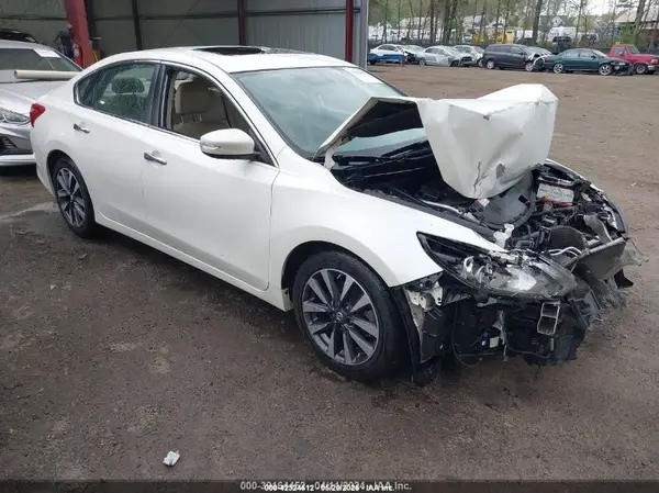 1N4AL3AP9GC217232 2016 NISSAN ALTIMA - Image 1
