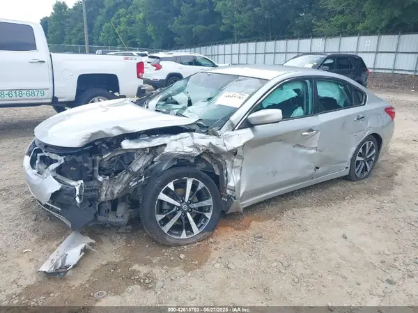 1N4AL3AP9GC217943 2016 NISSAN ALTIMA - Image 2