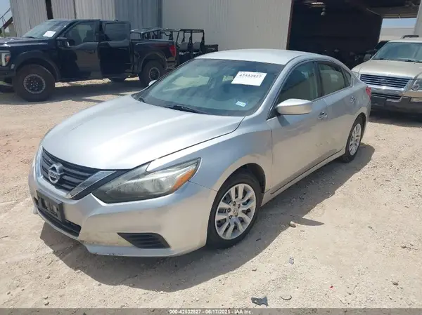 1N4AL3AP9GC225279 2016 NISSAN ALTIMA - Image 2