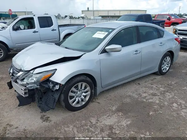 1N4AL3AP9GC229803 2016 NISSAN ALTIMA - Image 2