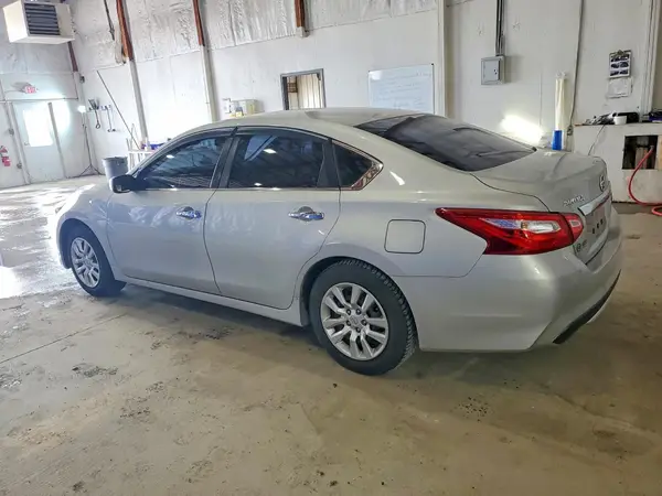 1N4AL3AP9GC233897 2016 NISSAN ALTIMA - Image 2