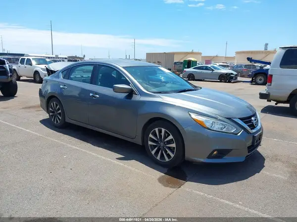 1N4AL3AP9GC235715 2016 NISSAN ALTIMA - Image 1