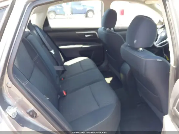 1N4AL3AP9GC235715 2016 NISSAN ALTIMA - Image 8
