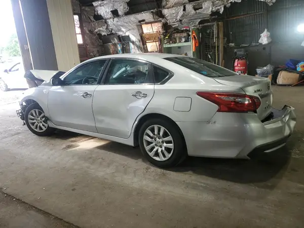 1N4AL3AP9GC238095 2016 NISSAN ALTIMA - Image 2