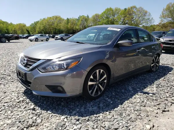 1N4AL3AP9GC240400 2016 NISSAN ALTIMA - Image 1