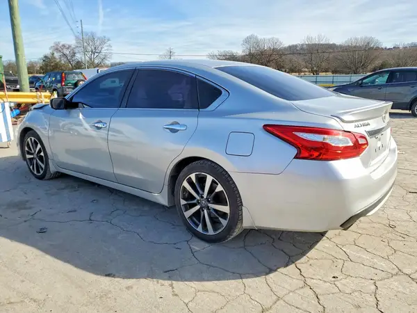 1N4AL3AP9GC240798 2016 NISSAN ALTIMA - Image 2