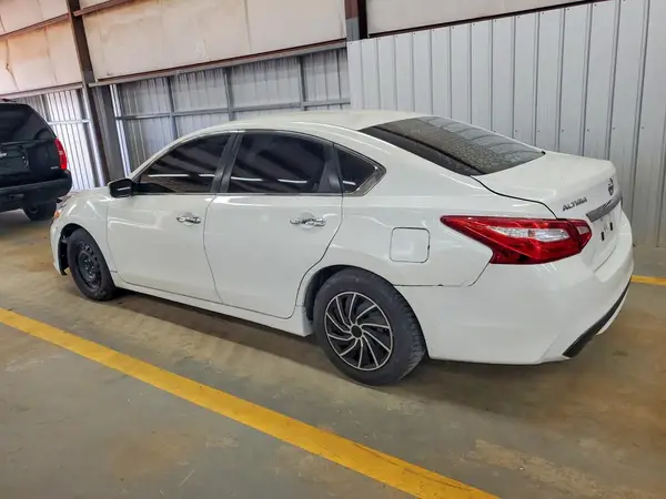 1N4AL3AP9GC242860 2016 NISSAN ALTIMA - Image 2