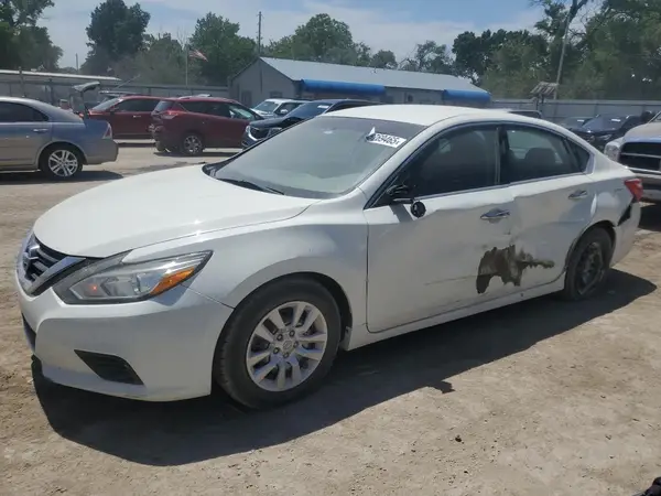 1N4AL3AP9GC245841 2016 NISSAN ALTIMA - Image 1