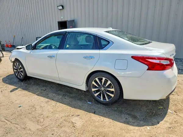 1N4AL3AP9GC247945 2016 NISSAN ALTIMA - Image 2