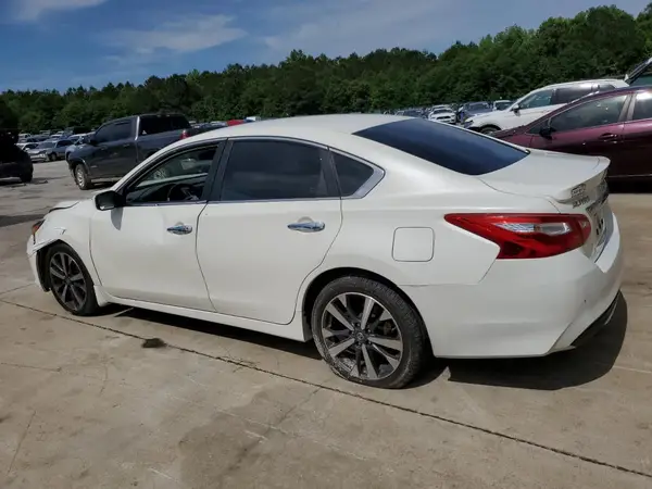 1N4AL3AP9GC249954 2016 NISSAN ALTIMA - Image 2