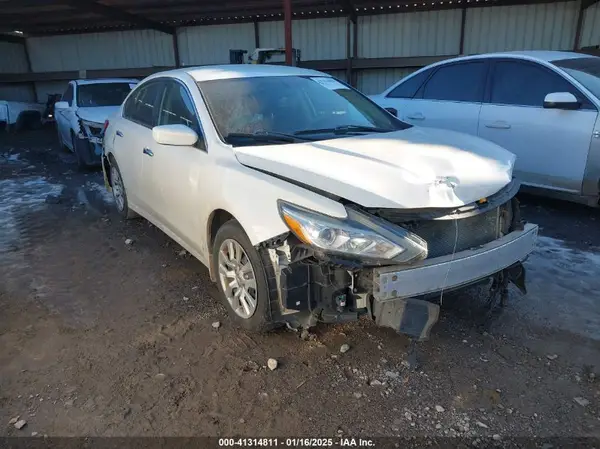 1N4AL3AP9GC250053 2016 NISSAN ALTIMA - Image 1