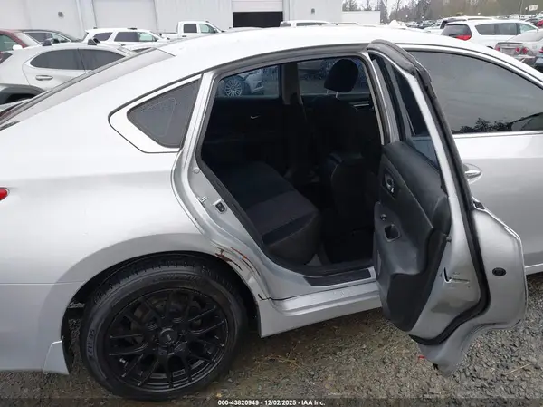 1N4AL3AP9GC251459 2016 NISSAN ALTIMA - Image 8