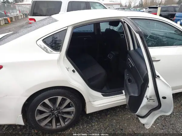 1N4AL3AP9GC256631 2016 NISSAN ALTIMA - Image 8
