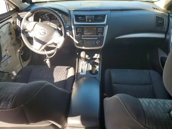 1N4AL3AP9GC256810 2016 NISSAN ALTIMA - Image 8