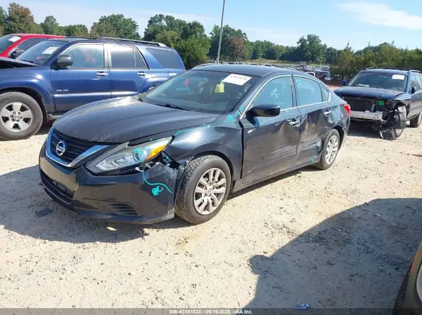 1N4AL3AP9GC258914 2016 NISSAN ALTIMA - Image 2