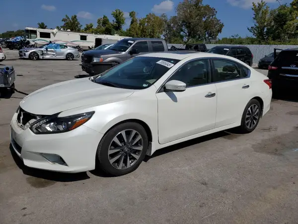 1N4AL3AP9GC261036 2016 NISSAN ALTIMA - Image 1