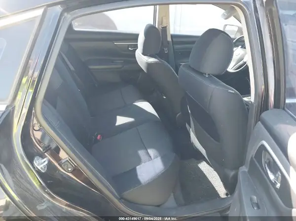 1N4AL3AP9GC261439 2016 NISSAN ALTIMA - Image 8