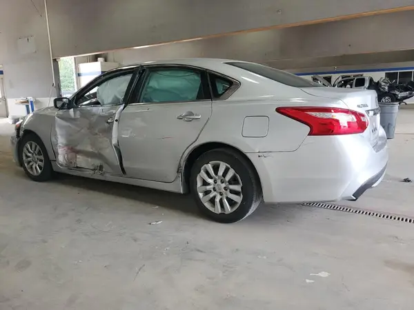 1N4AL3AP9GC261893 2016 NISSAN ALTIMA - Image 2