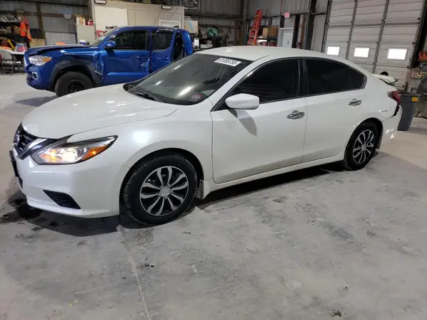 1N4AL3AP9GC263031 2016 NISSAN ALTIMA - Image 1