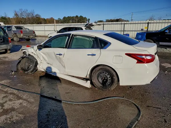 1N4AL3AP9GC266186 2016 NISSAN ALTIMA - Image 2