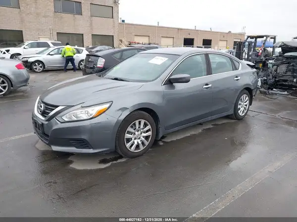 1N4AL3AP9GC266818 2016 NISSAN ALTIMA - Image 2