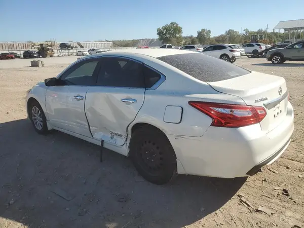 1N4AL3AP9GC271100 2016 NISSAN ALTIMA - Image 2