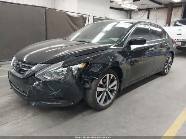 1N4AL3AP9GC277480 2016 NISSAN ALTIMA - Image 2