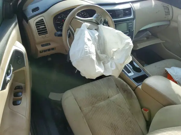 1N4AL3AP9GC290973 2016 NISSAN ALTIMA - Image 8