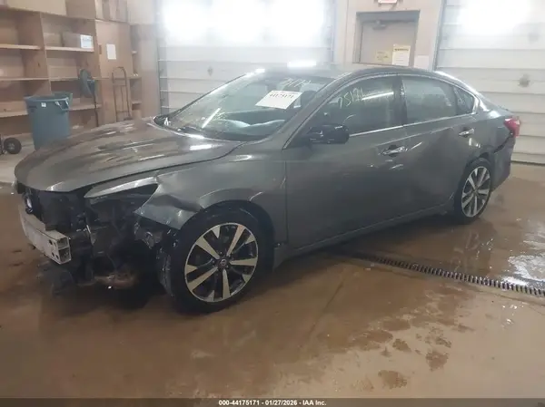 1N4AL3AP9GN319120 2016 NISSAN ALTIMA - Image 2