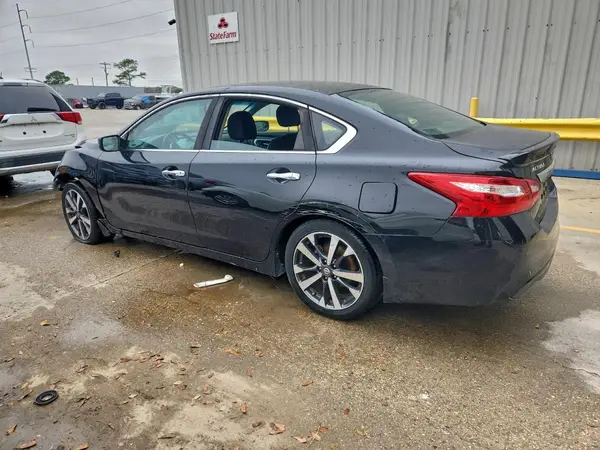 1N4AL3AP9GN320610 2016 NISSAN ALTIMA - Image 2