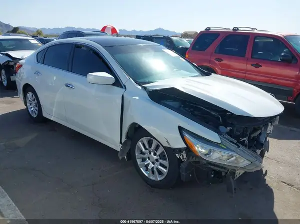 1N4AL3AP9GN323135 2016 NISSAN ALTIMA - Image 1