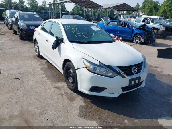 1N4AL3AP9GN333325 2016 NISSAN ALTIMA - Image 1