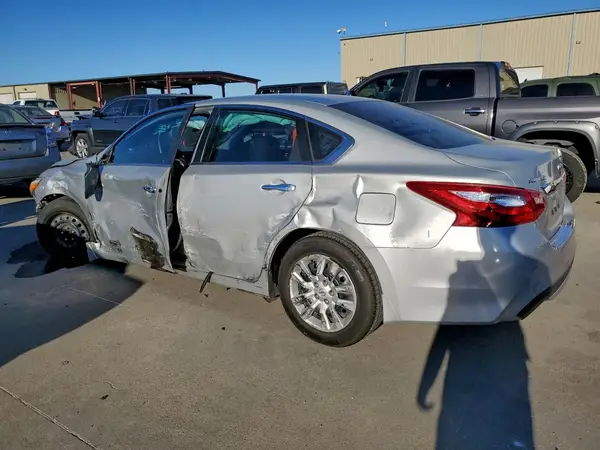 1N4AL3AP9GN333597 2016 NISSAN ALTIMA - Image 2