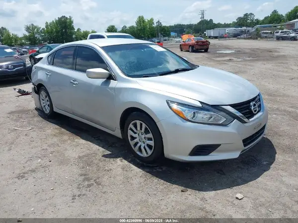 1N4AL3AP9GN335253 2016 NISSAN ALTIMA - Image 1