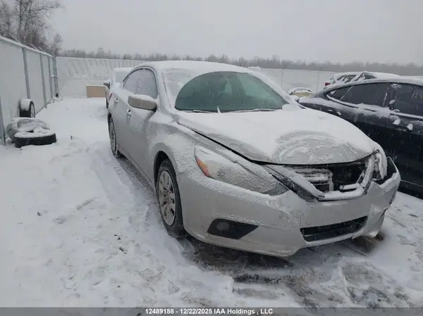 1N4AL3AP9GN337004 2016 NISSAN ALTIMA - Image 1